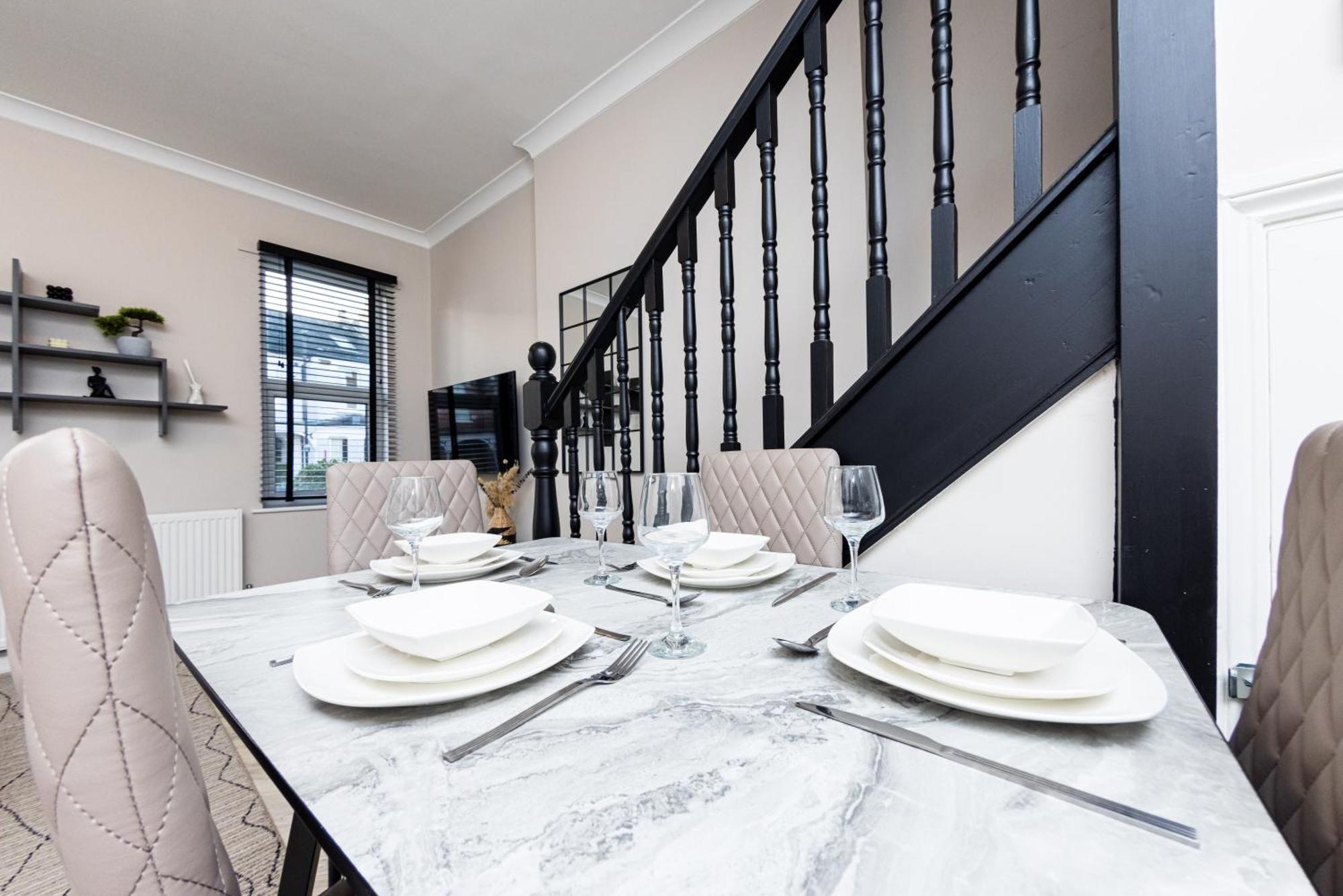 Апартаменты Park House, Refurbed Modern Interior, Located In Finsbury Park Лондон Экстерьер фото